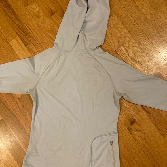 W's Tropic Comfort Sun Hoodie - Picture 7 of 8